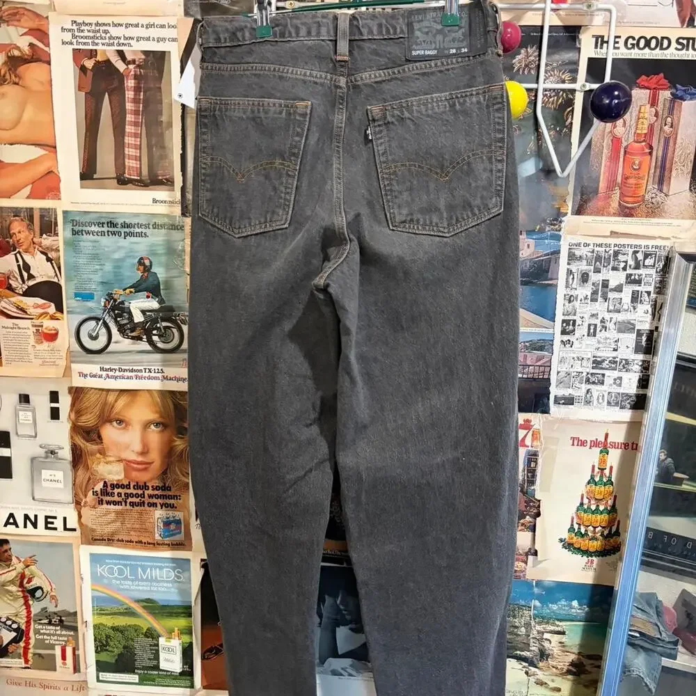 Y2K Levi’s “Super Baggy” Gray Washed Denim Baggy Skater Style Pants